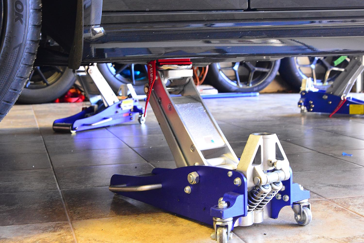 Lifting System - Covers every technical aspect