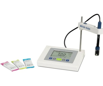 Mettler-Toledo International FiveEasy Plus FP20 Standard Kit pH Meter