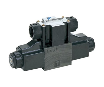 DAIKIN INDUSTRIES KSO-G02-4CP-30 Electromagnetic pilot operated valve