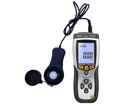 Máy đo độ rọi kỹ thuật số (400,000LUX, 0.1LUX) CEM DT-8809A