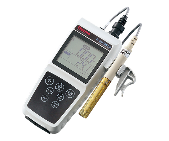 EUTECH ECCONWP15003K Portable Conductivity Meter (0 - 200mS/cm, 0 - 200ppt)